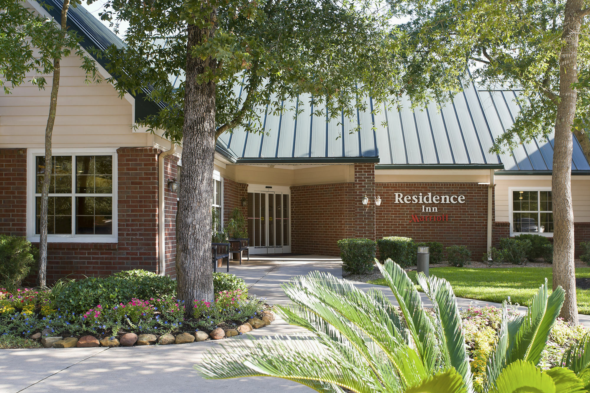 Residence Inn By Marriott Houston The Woodlands/Lake Front Circle Eksteriør billede